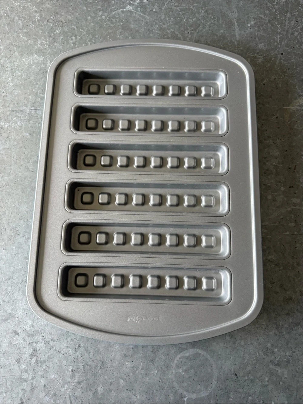 Pampered Chef Breadstick & Brownie Bar Pan 6 Cavity Nonstick Bakeware Retired